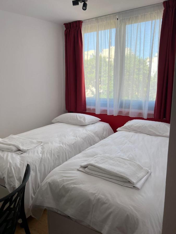 Aparthotel Citizen *